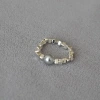 A simple and elegant elastic ring index finger ring with a cold style of irregular-shaped silver pearls from Japan and South Korea Application Scenario
